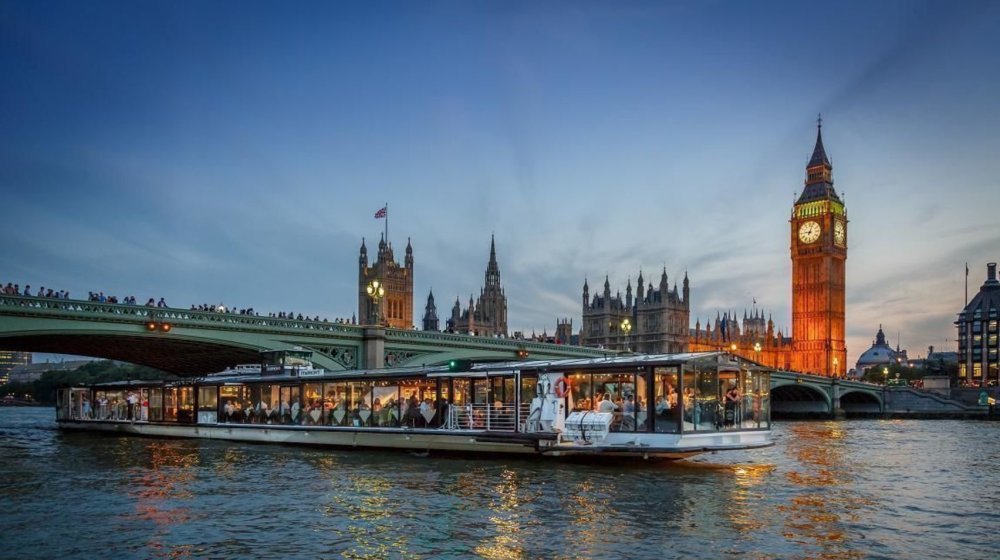 Abendessen-Kreuzfahrt auf der Themse Fotos 2