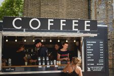 Cafés et Restaurants à Shoreditch : Un Festin de Saveurs Urbaines
