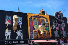 Exploration Colorée à Camden : Plongez dans l'Art Urbain, les Graffitis et le Street Art