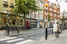 Exploration Urbaine à Londres : Découvrez les Trésors de Marylebone High Street 