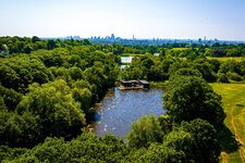 Hampstead Heath en Toutes Saisons : À la Découverte d'un Trésor Naturel au Cœur de Londres