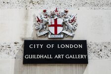 Marchés d'Art à Londres  Trésors Cachés et Découvertes Artistiques