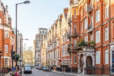 Mayfair, Londres  Élégance, Culture et Shopping de Luxe