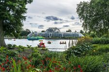 À la Découverte de la Nature Éblouissante : Une Journée Magique aux Serres de Kew Gardens